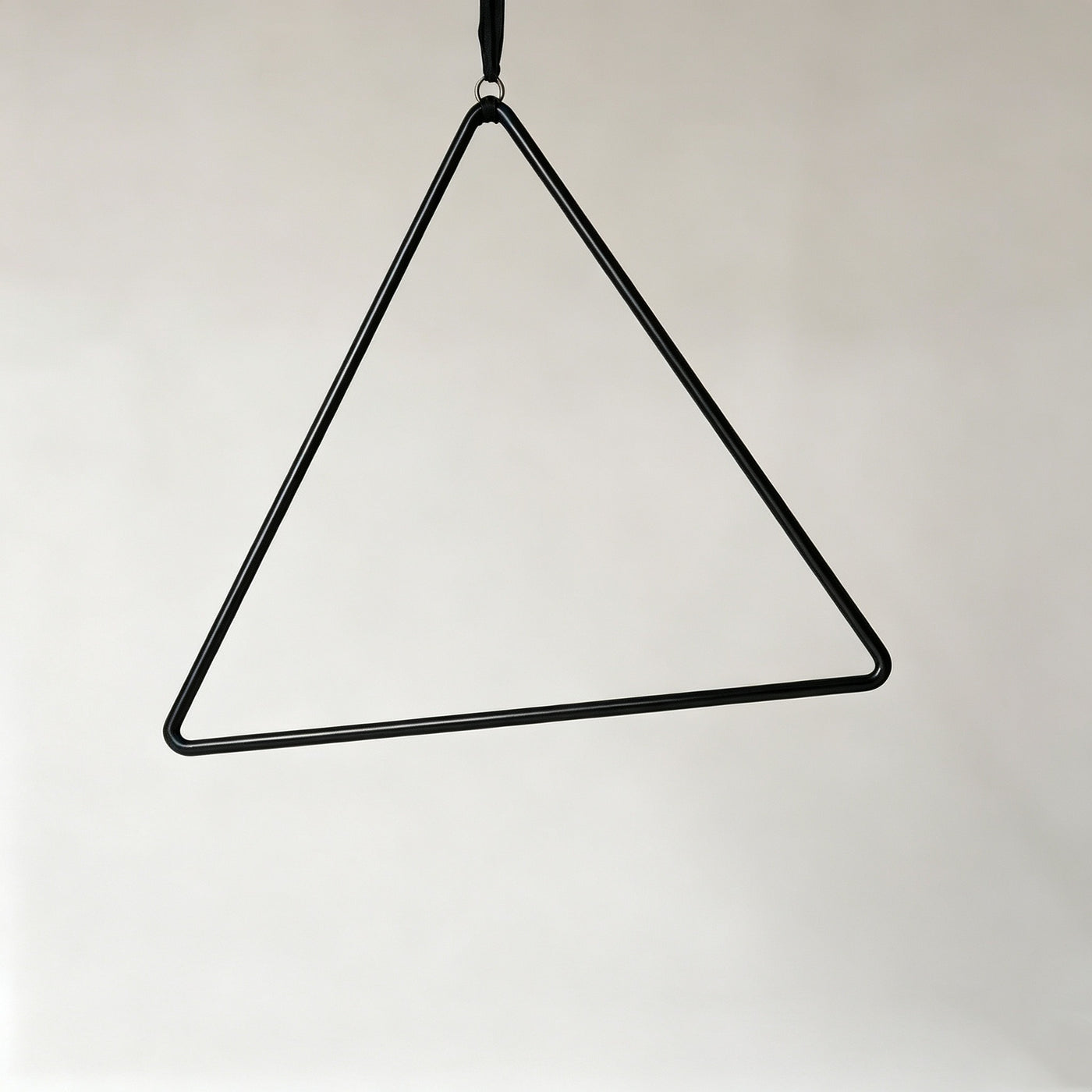 Aerial Triangle Aerial Lyra Hoop Trapeze for Circus Acrobatics Aerial Yoga Fitness Training