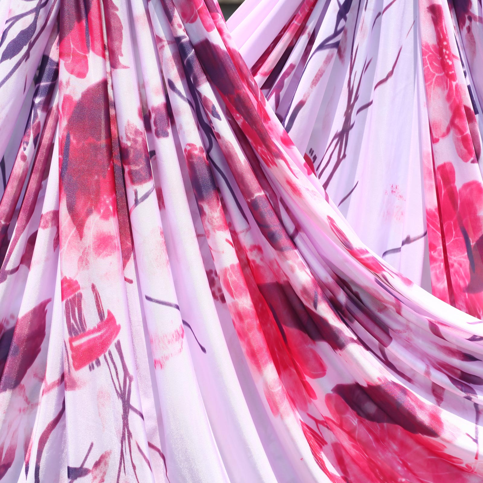 Premium 8.2*2.8 M (9*3 yards) Gradient Color Aerial Yoga Silk Kit Include 1 PC Swivel, 1 PC Figure 8, 1 PC Daisy Chain, 2 PCS Carabiners