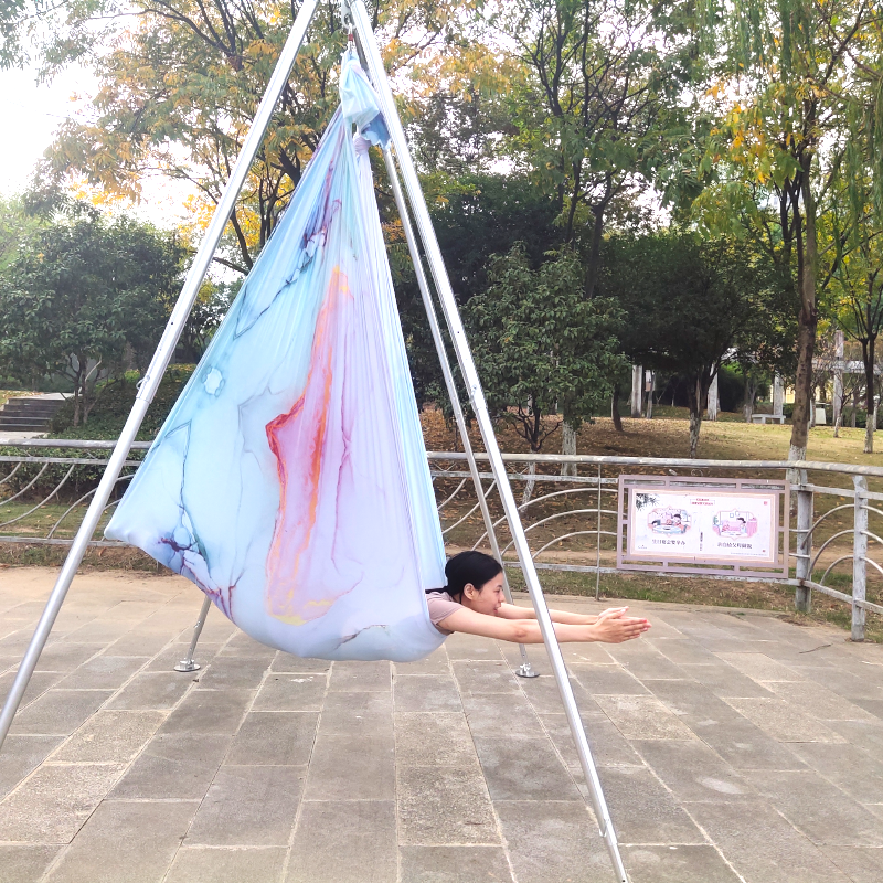 New Color New Design 5*2.8 M ( 5.5 x 3 yards) Aerial Hammock Kit Includes 2*Carabiners and 2*Dasiy Chain